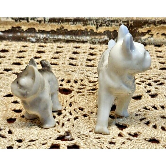 Pair of Vintage Porcelain French Bulldog Dog Figurines 2 Sizes Japan - Picture 3 of 10